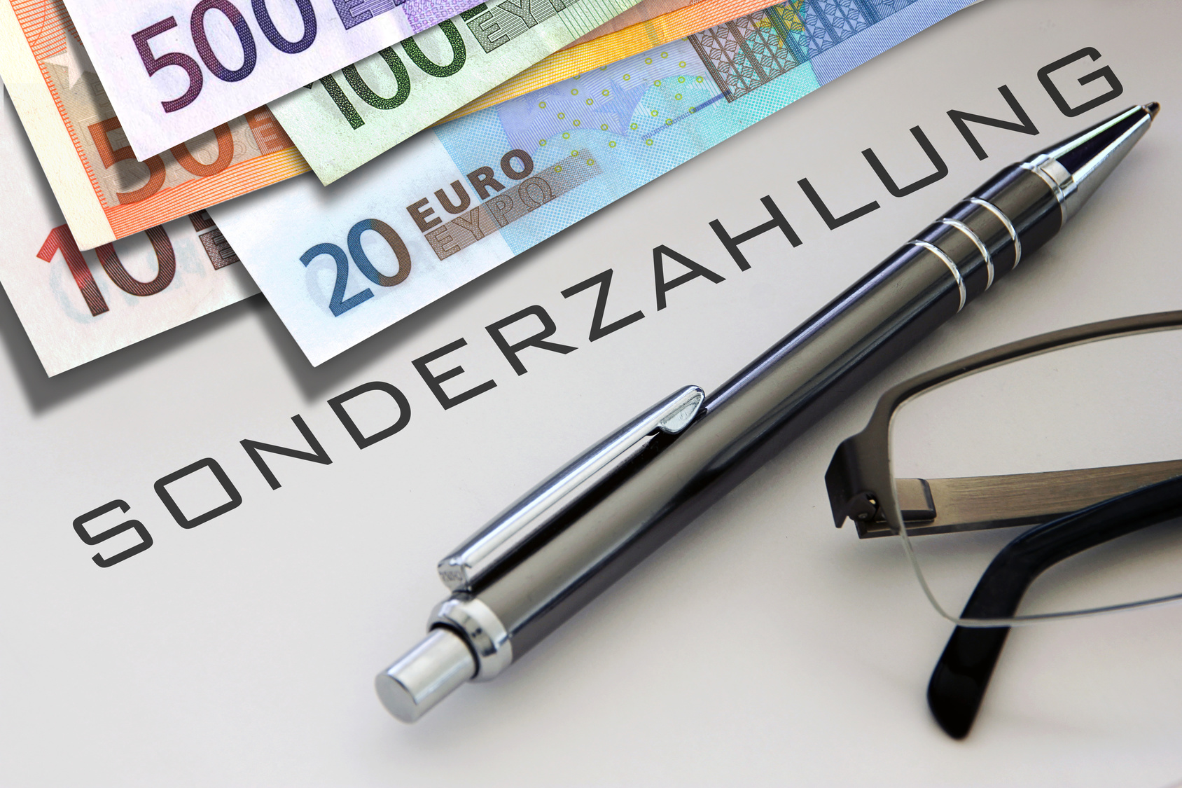 Sonderzahlung_Fotolia_100794412_M